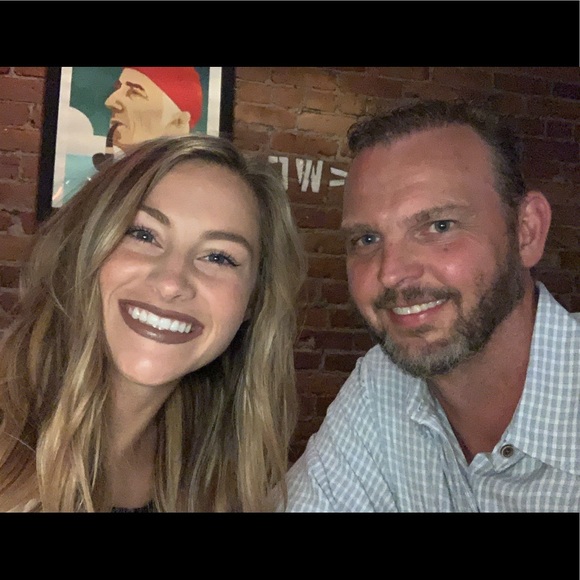 Meet your Posher, Allison - Picture 1 of 1